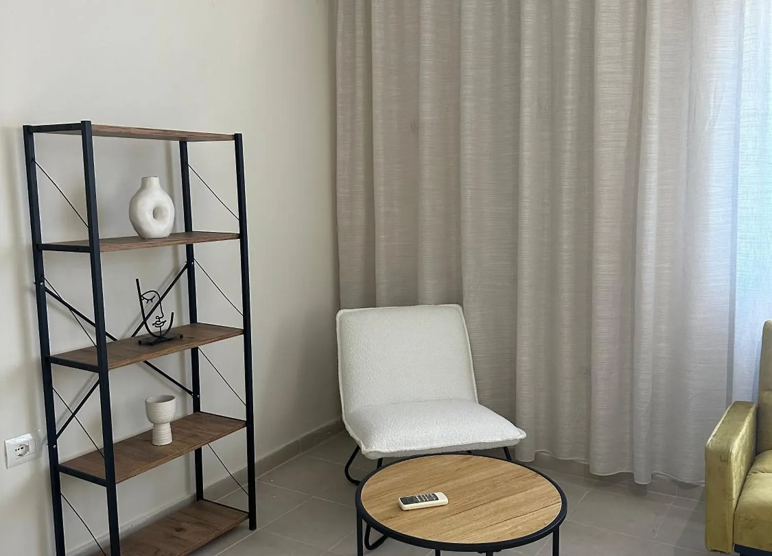 New Bazar - 2 Rooms Apartment Tirana