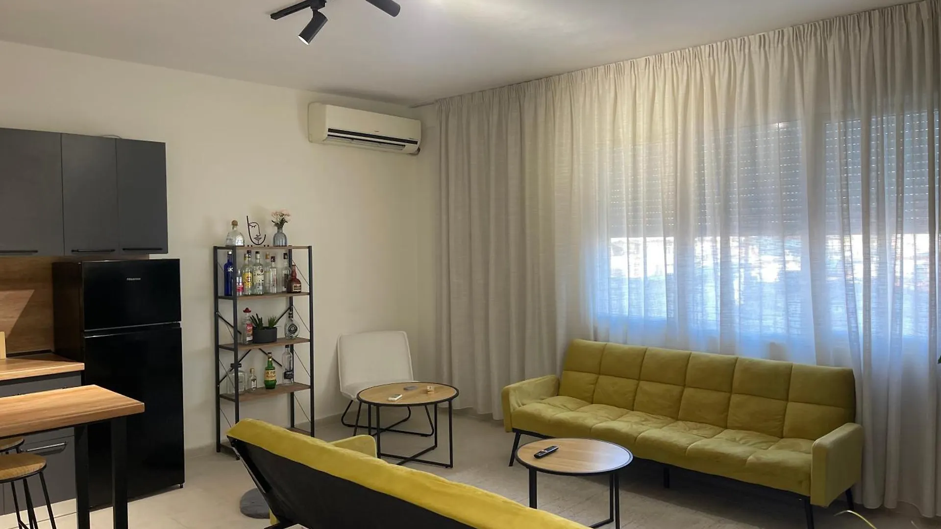 New Bazar - 2 Rooms Apartment Tirana Albania